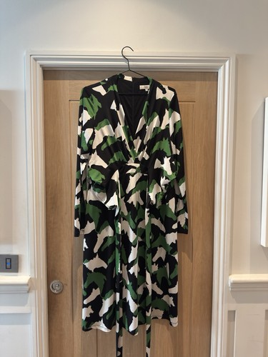 Issa london wrap - london,